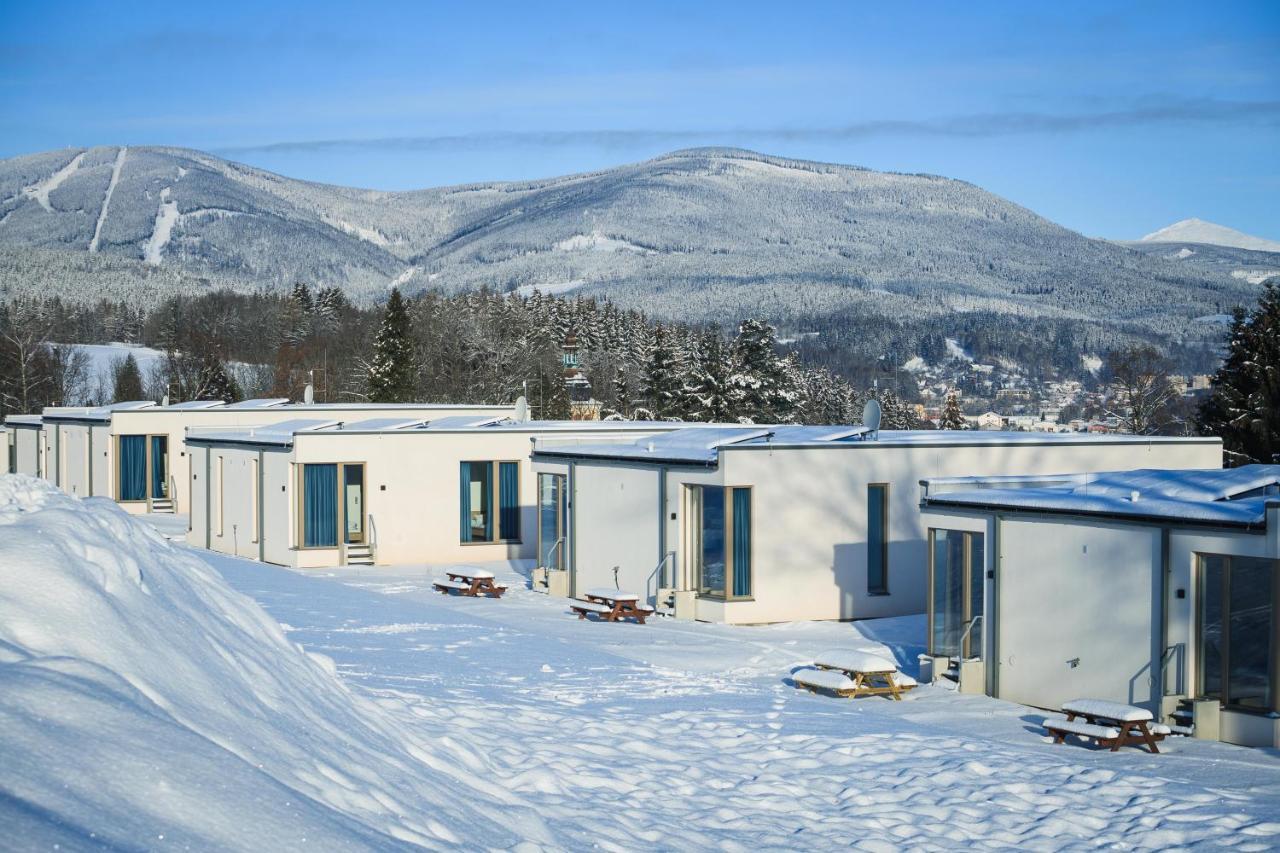 Apartmany Hradecek Mladé Buky Exterior foto
